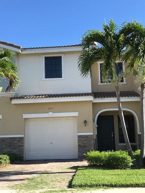 1 of 13 - 317 Ne 194th Ln 317, Miami, FL
