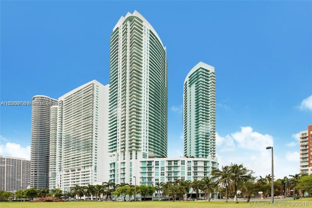 3 of 20 - 1900 N Bayshore Dr 3218, Miami, FL