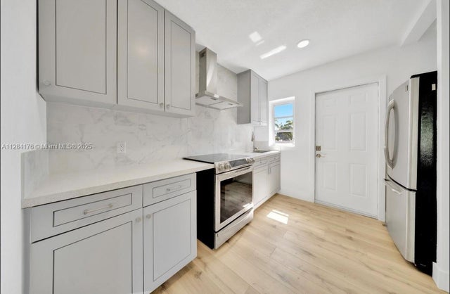 5 of 73 - 782 E 37th St, Hialeah, FL