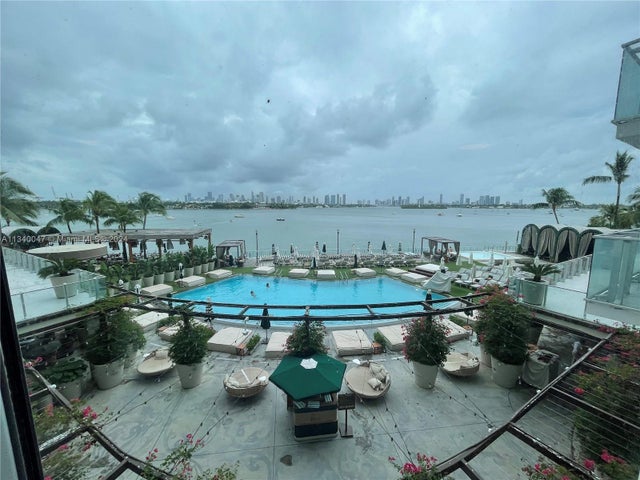 2 of 14 - 1100 West Ave 418, Miami Beach, FL