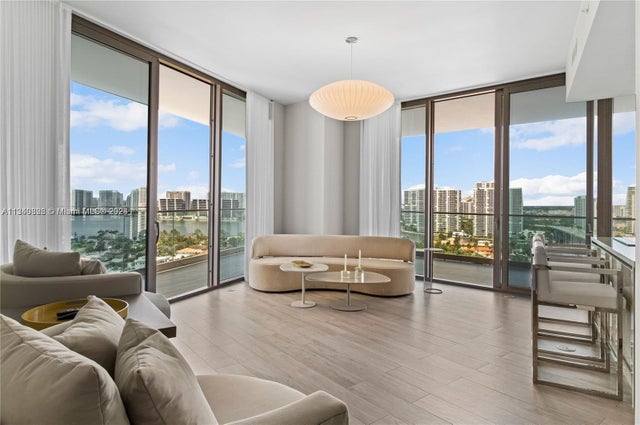 5 of 42 - 18975 Collins Ave 3605, Sunny Isles Beach, FL