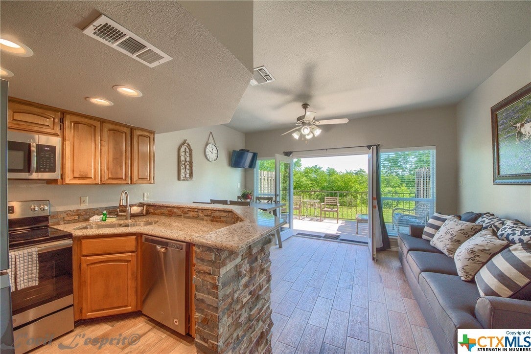 Guadalupe River Condos For Sale in New Braunfels