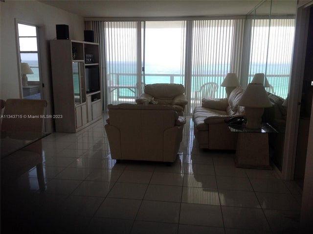 4 of 16 - 5151 Collins Ave 1119, Miami Beach, FL