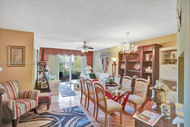 4 of 40 - 1710 Ne 191st St 117-3, Miami, FL