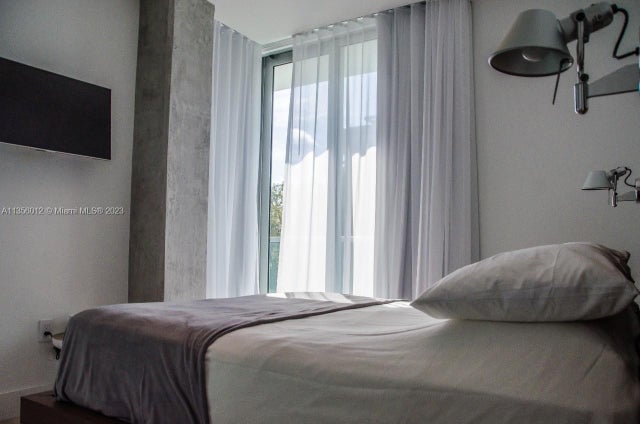 4 of 18 - 1215 West Ave 306, Miami Beach, FL