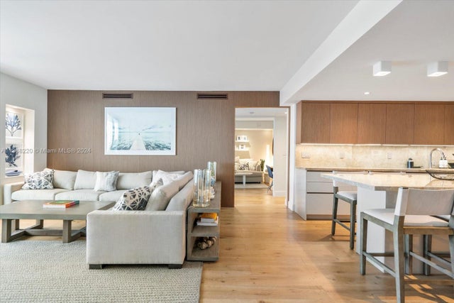 2301 Collins Ave 1536/1537, Miami Beach