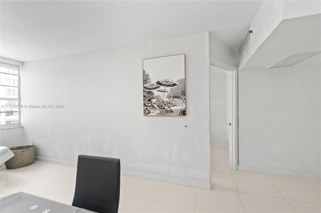 3 of 27 - 100 Lincoln Rd 501, Miami Beach, FL