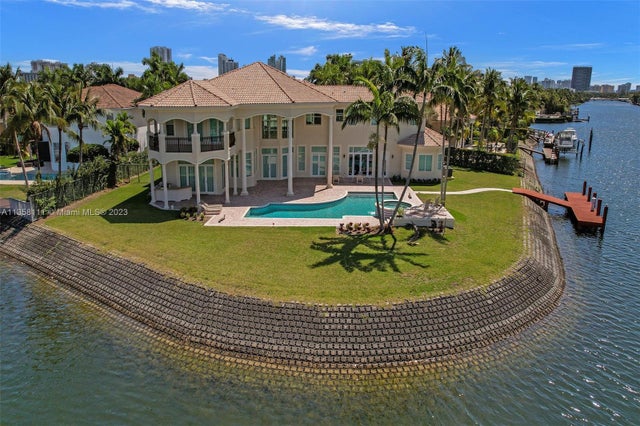 3 of 43 - 1130 Harbor Ct, Hollywood, FL