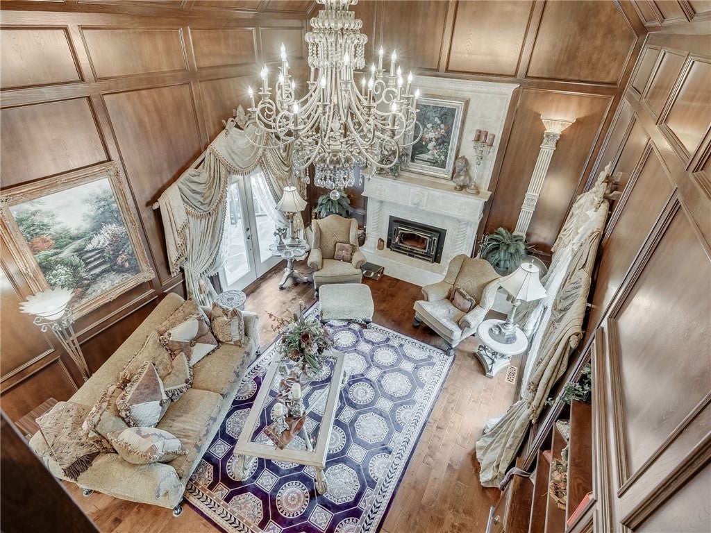 684 Living Springs Trail, Goldsby Property Listing MLS® 1057571