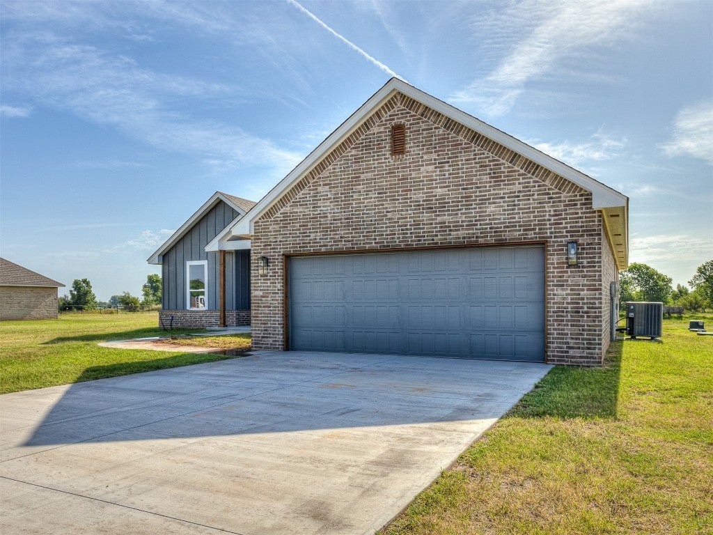 1029 Heritage Hills Drive, Tuttle Property Listing MLS® 1058326