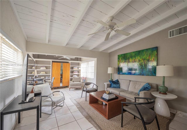 3 of 27 - 2018 Fletcher St, Hollywood, FL