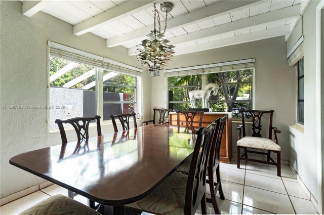 4 of 27 - 2018 Fletcher St, Hollywood, FL