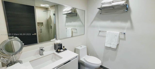 5 of 17 - 777 N Ocean Dr N510, Hollywood, FL