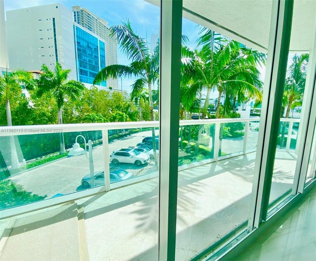 2 of 16 - 16400 Collins Ave C24, Sunny Isles Beach, FL