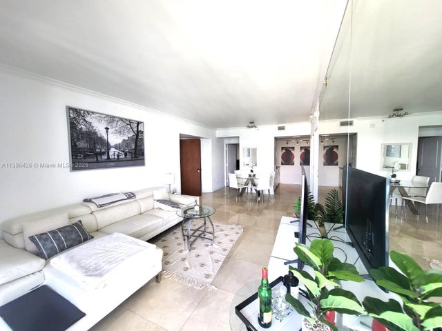 2 of 12 - 6365 Collins Ave 1711, Miami Beach, FL