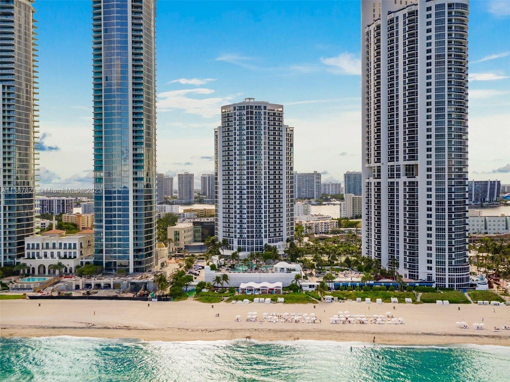 18001 Collins Ave 811 | Sunny Isles Beach, FL | A11387821