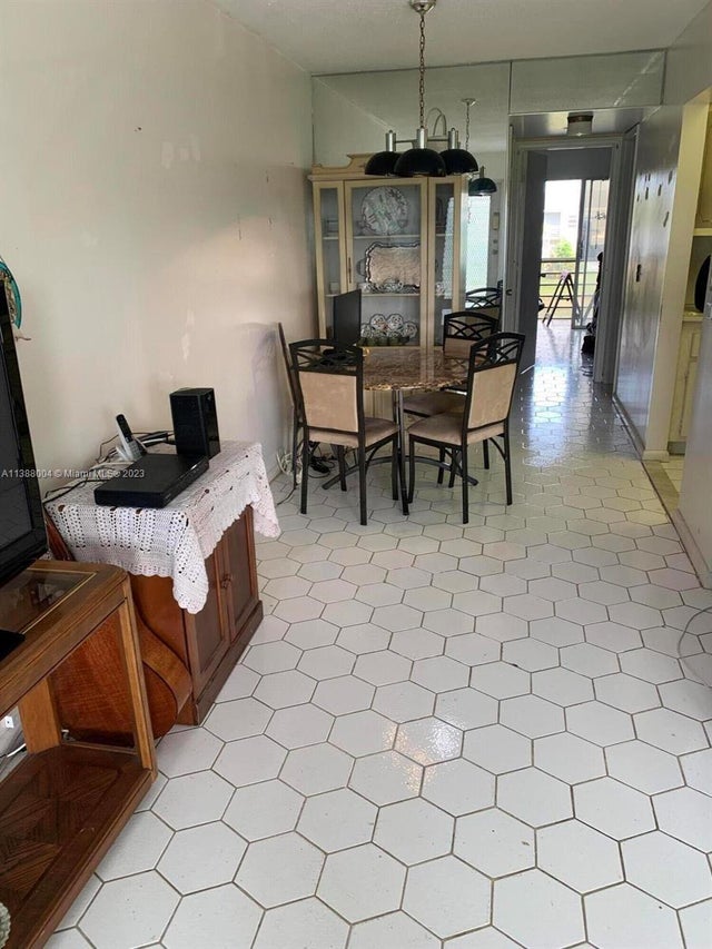 2 of 7 - 89 Berkshire D 89, West Palm Beach, FL