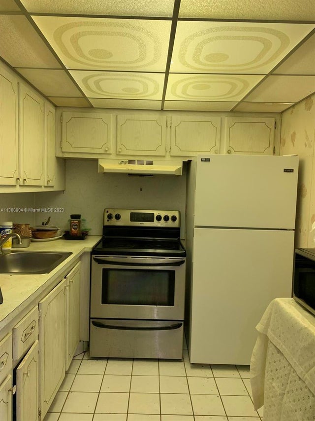 3 of 7 - 89 Berkshire D 89, West Palm Beach, FL