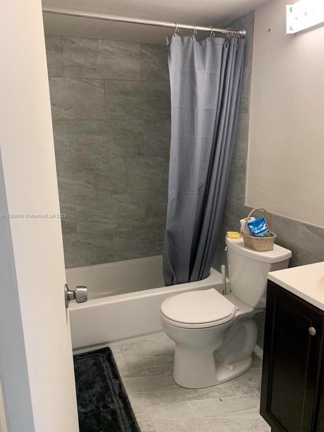4 of 7 - 89 Berkshire D 89, West Palm Beach, FL