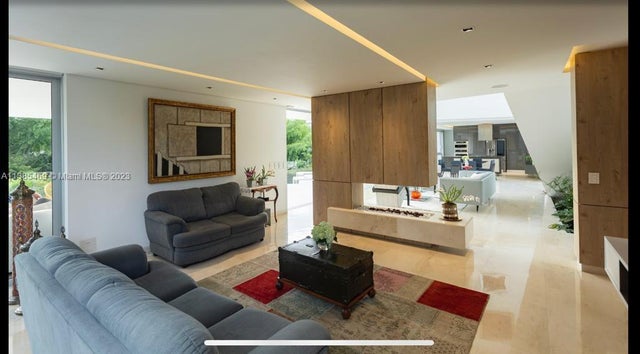 5 of 19 - Via A Cerritos Entrada 6 Malabar Casa M1, , NC