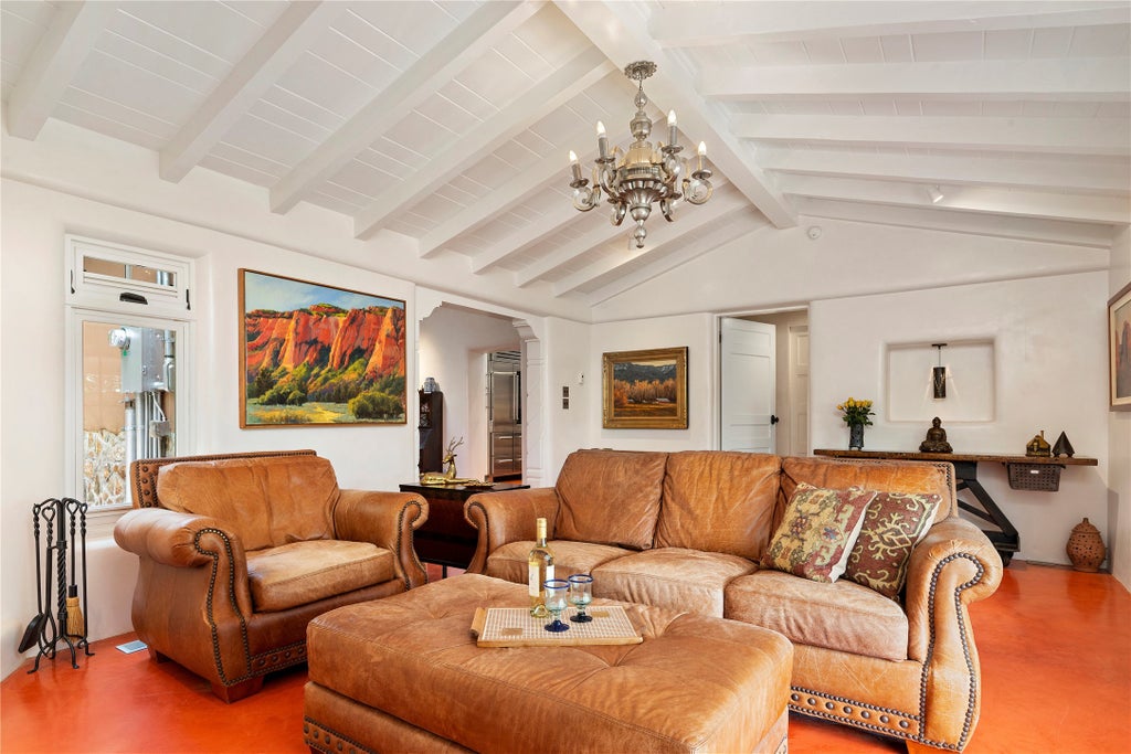 182 Tesuque Village Road, Santa Fe Property Listing MLS® 202338212