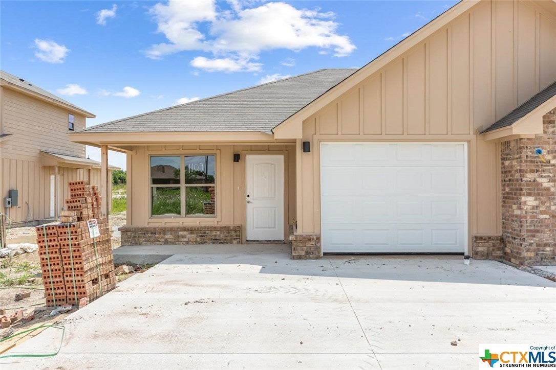 Photo of Listing #508134