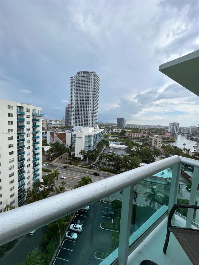 3 of 15 - 3901 S S Ocean Dr Ph16o, Hollywood, FL
