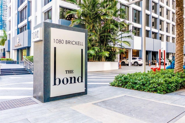 5 of 28 - 1080 Brickell Ave 3900-3901, Miami, FL
