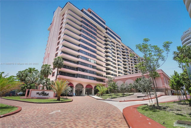 1 of 49 - 5225 Collins Ave 1216, Miami Beach, FL