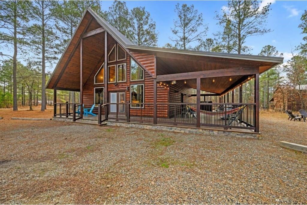 76 Bent Oak Trail, Hochatown Property Listing MLS® 1064798