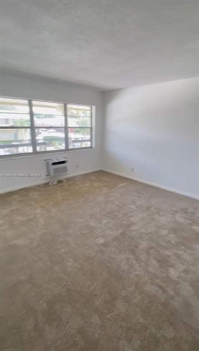 1 of 9 - 78 Kingswood D 78, West Palm Beach, FL