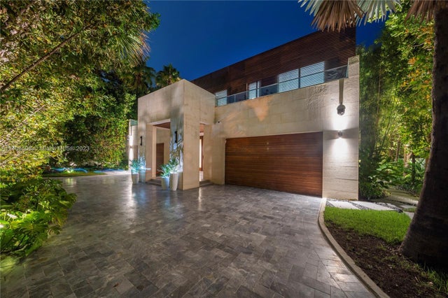 5 of 62 - 5785 Pine Tree Dr, Miami Beach, FL