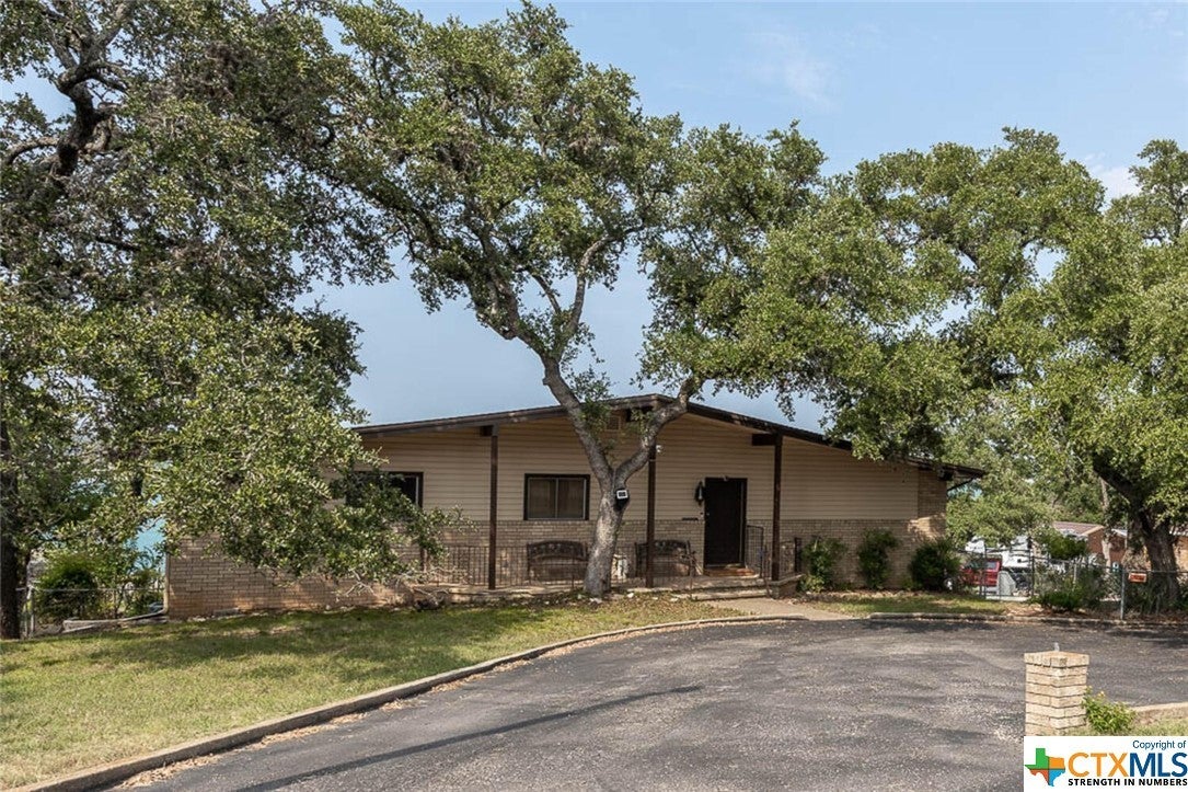 Canyon Lake Waterfront Homes For Sale The Lakefront Group