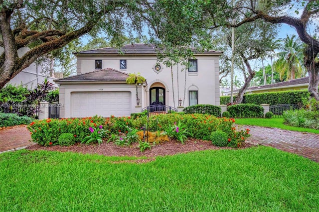 1 of 24 - 4716 University Dr, Coral Gables, FL