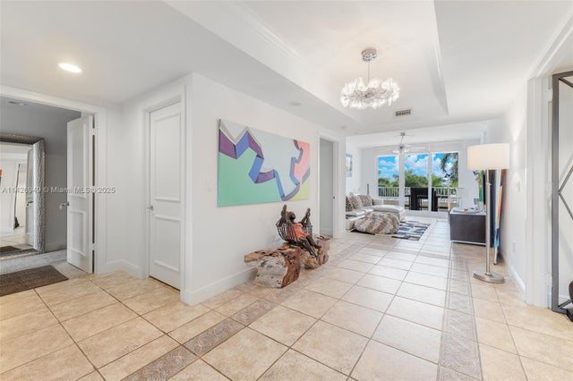 4 of 28 - 789 Crandon Blvd 403, Key Biscayne, FL