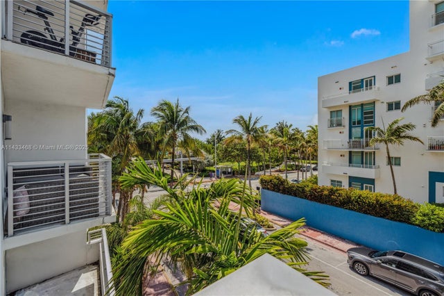 4 of 29 - 7700 Collins Ave 3, Miami Beach, FL