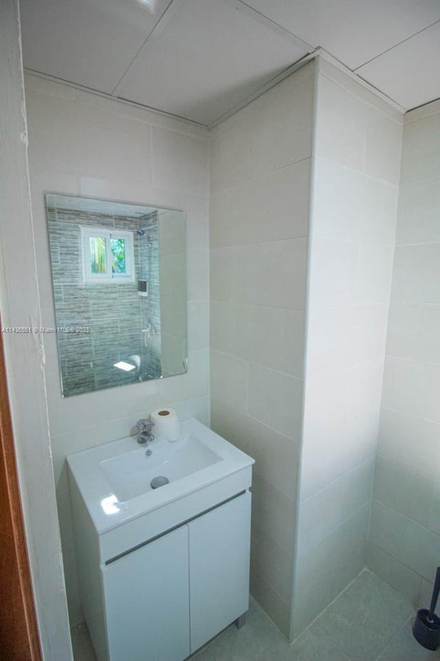 4 of 6 - 1234 Carretera Sanchez #1g, , OS
