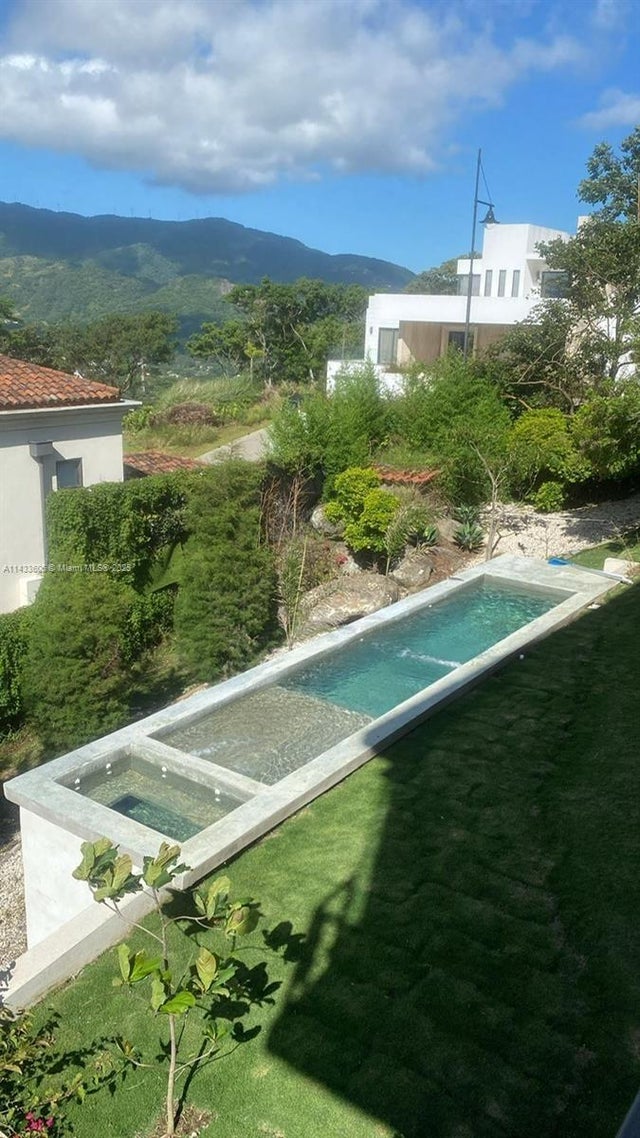 2 of 76 - 46 Cerro Real Alto Las Palomas, , CO