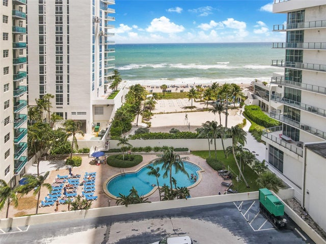 2 of 17 - 4001 S Ocean Dr 11p, Hollywood, FL