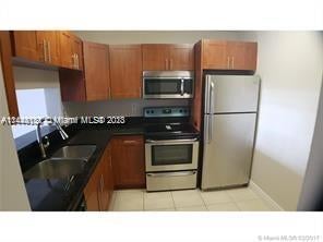 4 of 35 - 496 Nw 165th St Rd D112, Miami, FL