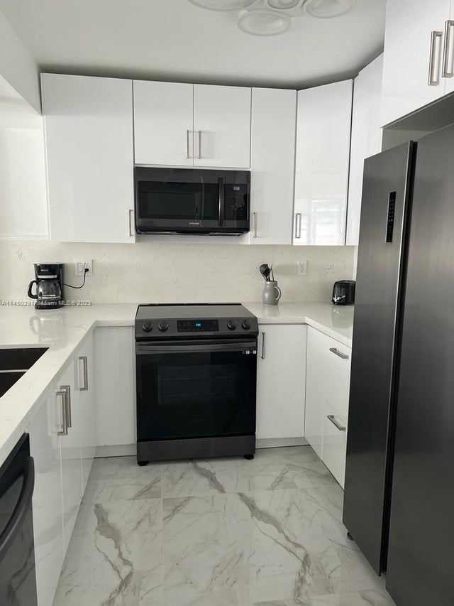 3 of 26 - 3725 S Ocean Dr 1503, Hollywood, FL