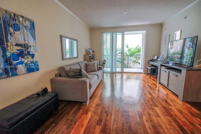 4 of 14 - 17145 N Bay Rd 4403, Sunny Isles Beach, FL