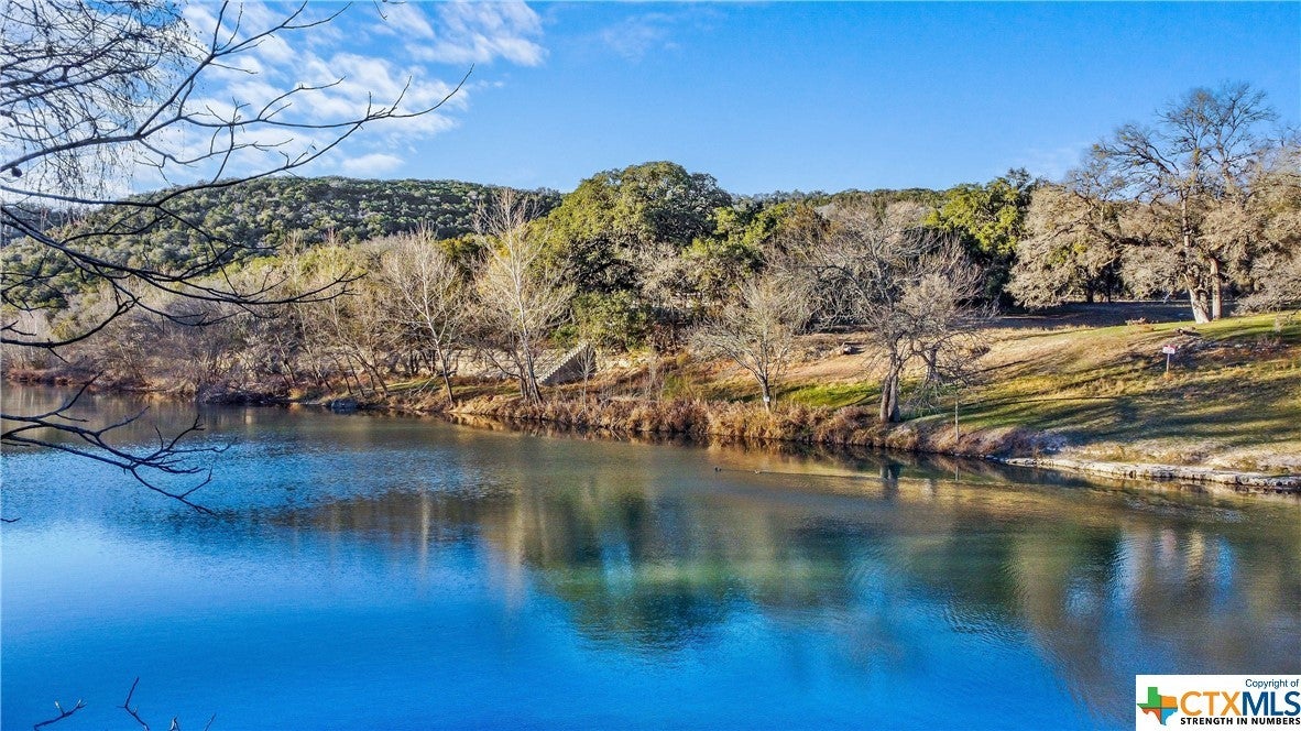 New Braunfels Waterfront Real Estate