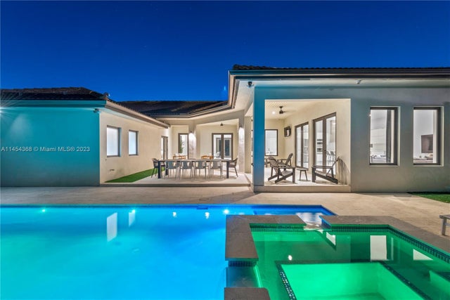 3 of 96 - 525 Sw 87th Ave, Miami, FL