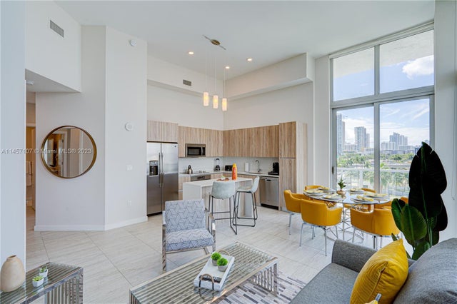 2 of 35 - 3900 Biscayne Blvd S-502, Miami, FL