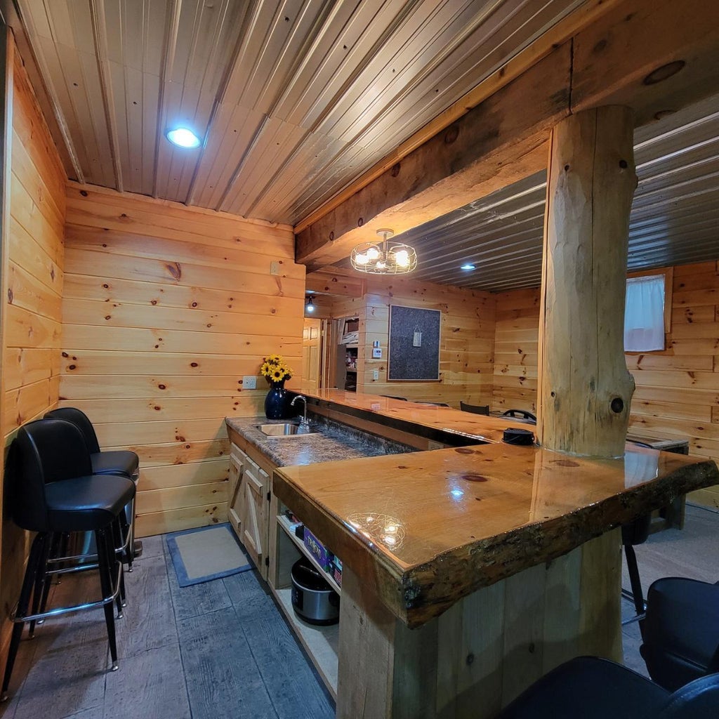 N6816 Mistwood Dr, Tomahawk MLS 203950