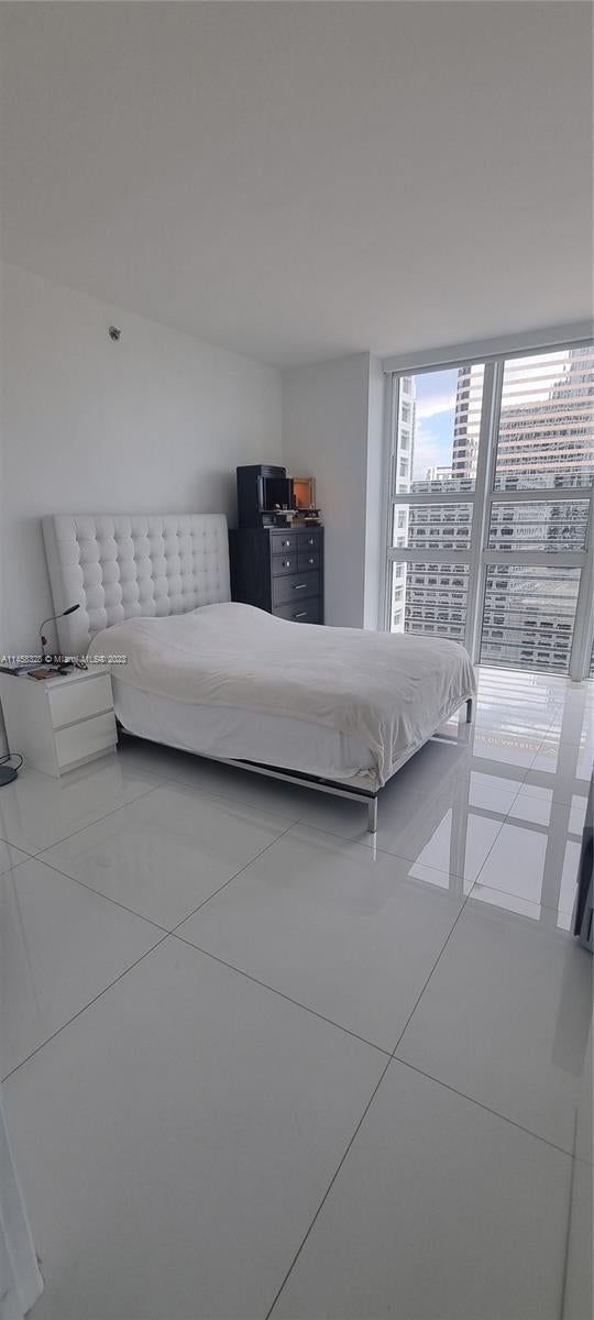 1 of 11 - 950 Brickell Bay Dr 1710, Miami, FL