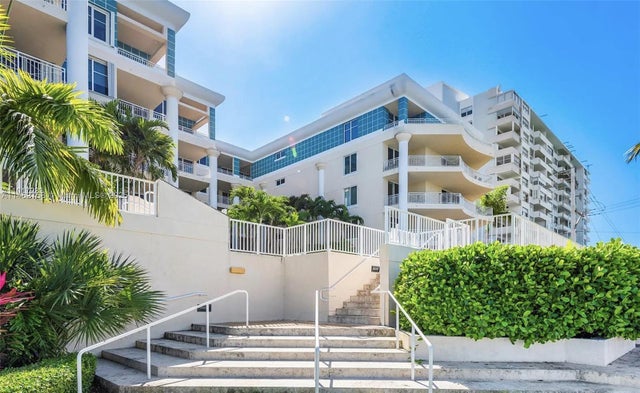5 of 66 - 1 Century Ln 209, Miami Beach, FL