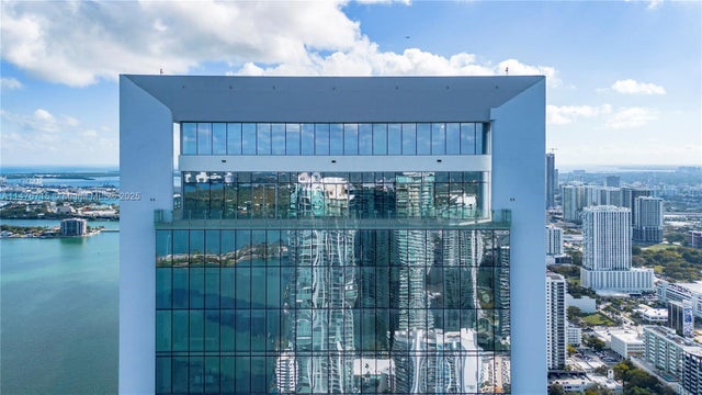 1 of 11 - 700 Ne 26th Terrace Ph-5701, Miami, FL