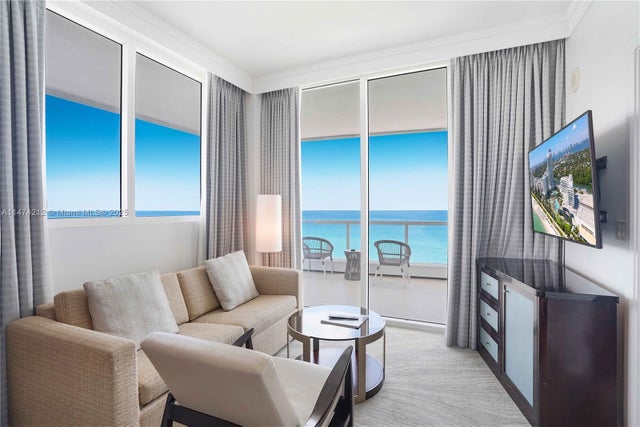 3 of 51 - 4391 Collins Ave 709, Miami Beach, FL